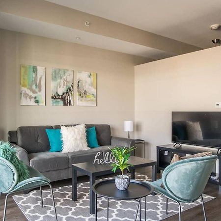 Frontdesk Confluence On 3Rd Apt Downtown Riverwalk Trails Ντε Μόιν Εξωτερικό φωτογραφία